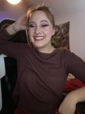 Libbyw21's LeafedOut Profile