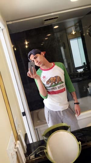 algotti's LeafedOut Profile