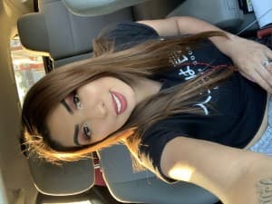 EvelynYasmyn's LeafedOut Profile