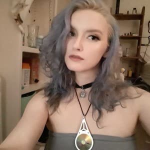 reinyxo's LeafedOut Profile