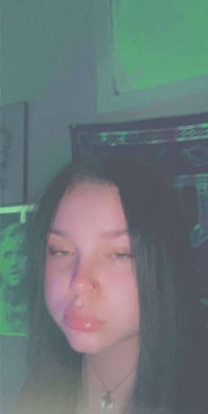 ahrockstar's LeafedOut Profile