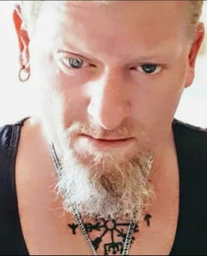 Iamstoner77's LeafedOut Profile