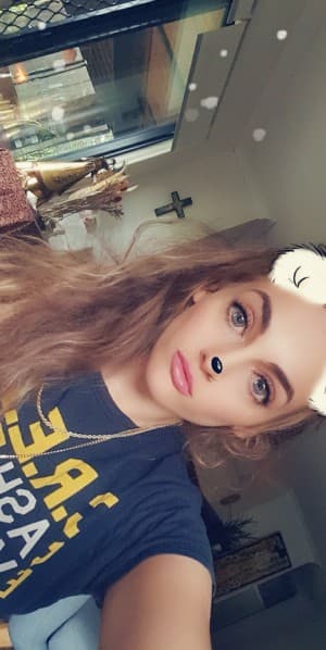 mia21's LeafedOut Profile