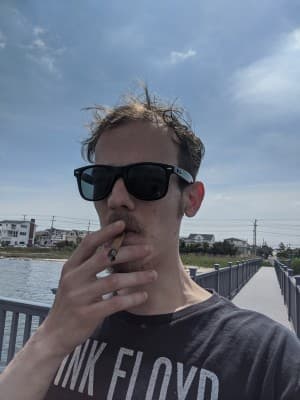 AWGExxx's LeafedOut Profile