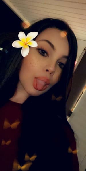 cece0202's LeafedOut Profile