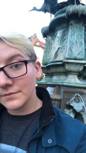 maxfxck's LeafedOut Profile