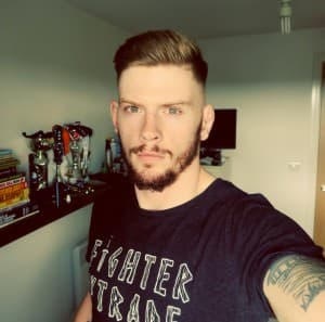 Clockyt's LeafedOut Profile